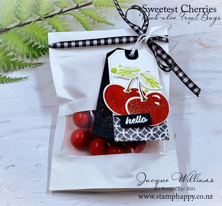 Looking for a quick treat gift idea?  The Peekaboo Treat Bags are perfect, with just a little peek of the yumminess inside!  Featuring the Sweetest Cherries bundle