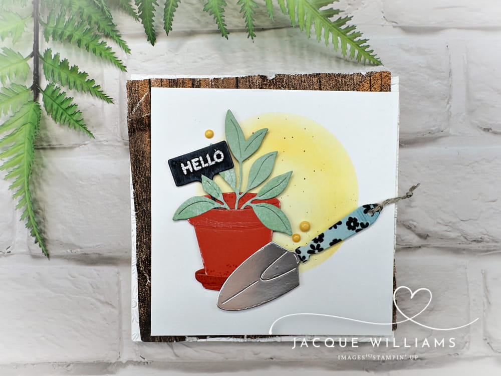 Easy colored heat embossing with the Help Me Grow bundle by Stampijn' Up! - perfect for any gardener and sure to put a smile on their face.
