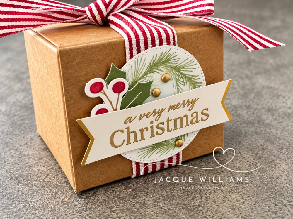 Try this fun Christmas card variations with the Noel Greetings Paper Pumpkin kit by Stampin' Up! Designs by Jacque Williams | StampHappy